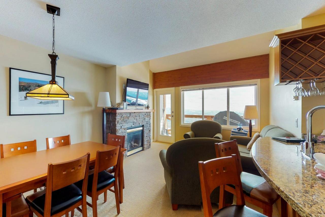 Trappers Crossing 28 Apartment Big White Ski Resort Exterior photo